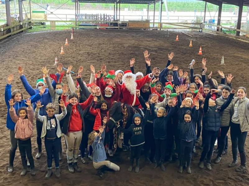 Cours d'équitation à poney et à cheval annuels a Biscarrosse